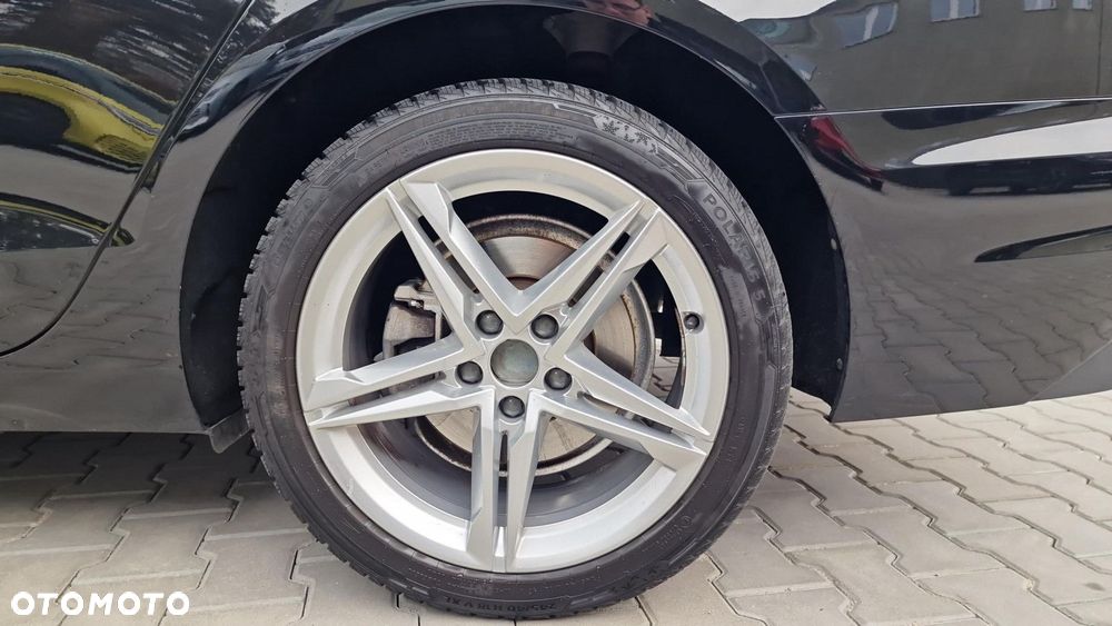 Audi A4 Limousine - 30