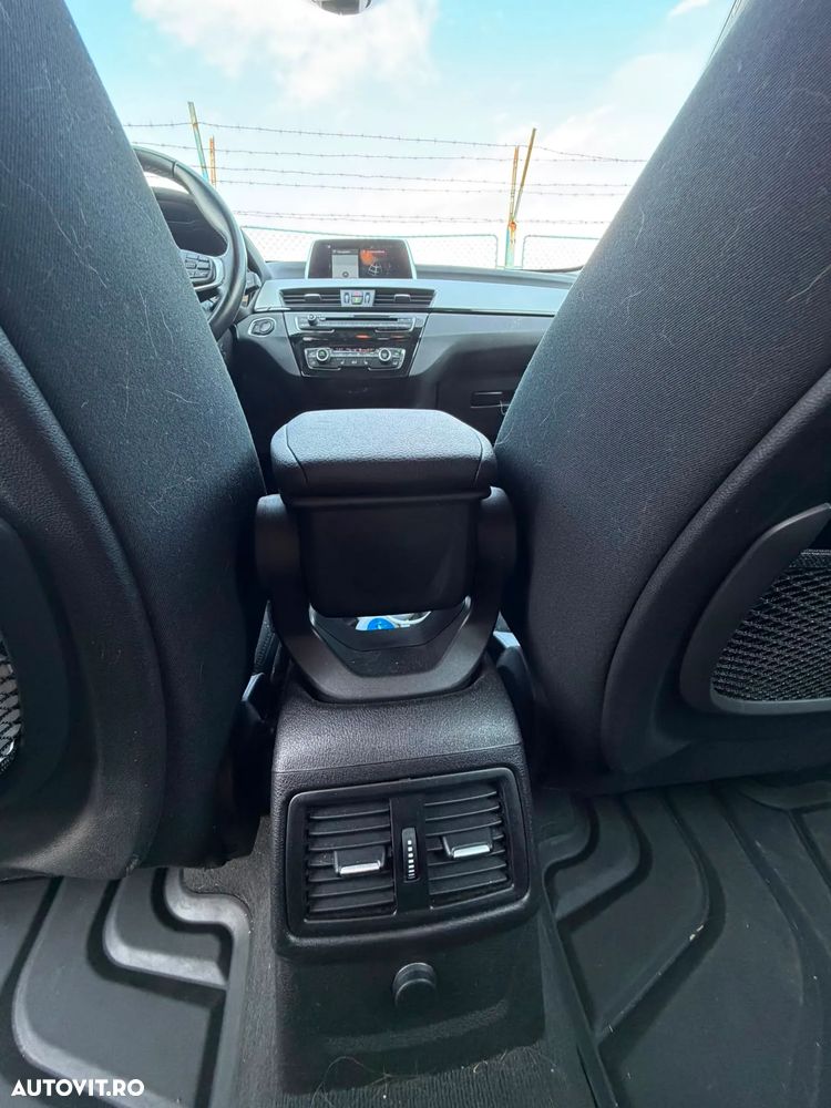 BMW X1 - 15