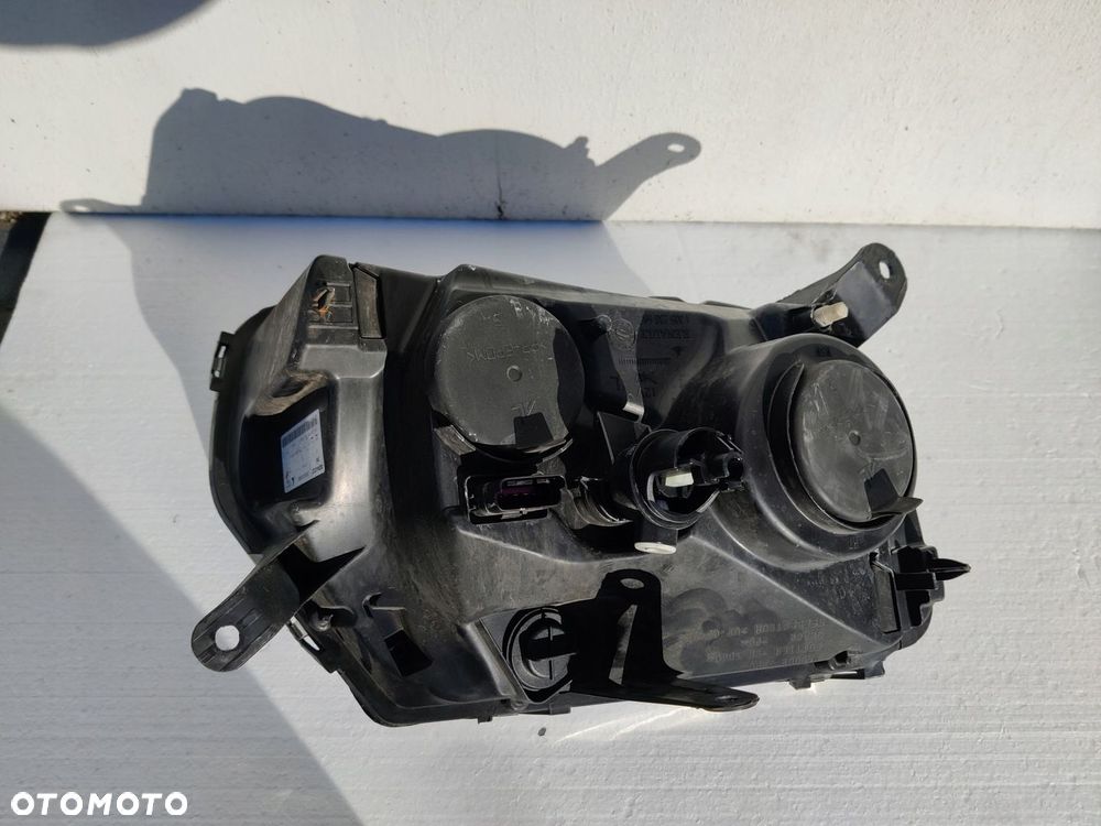 Lampa lewa Dacia Duster - 5