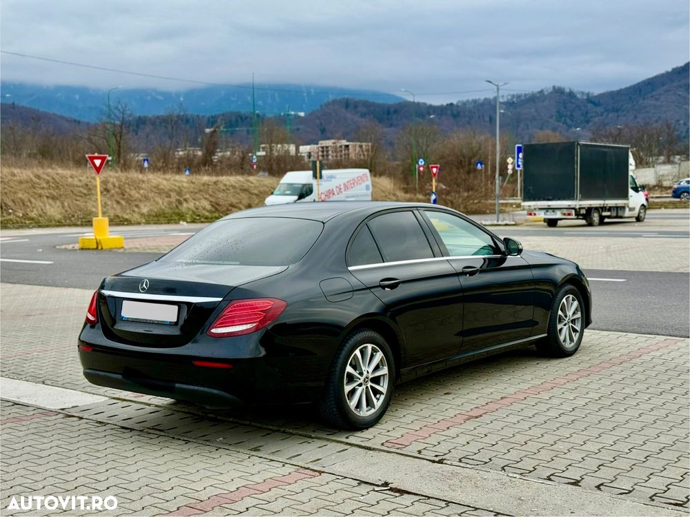 Mercedes-Benz E 220 d 9G-TRONIC - 5