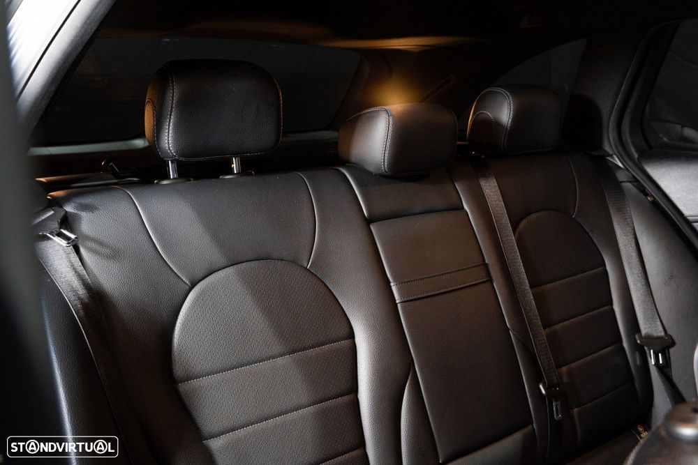 Mercedes-Benz C 220 (BlueTEC) d Station 7G-TRONIC AMG Line - 11