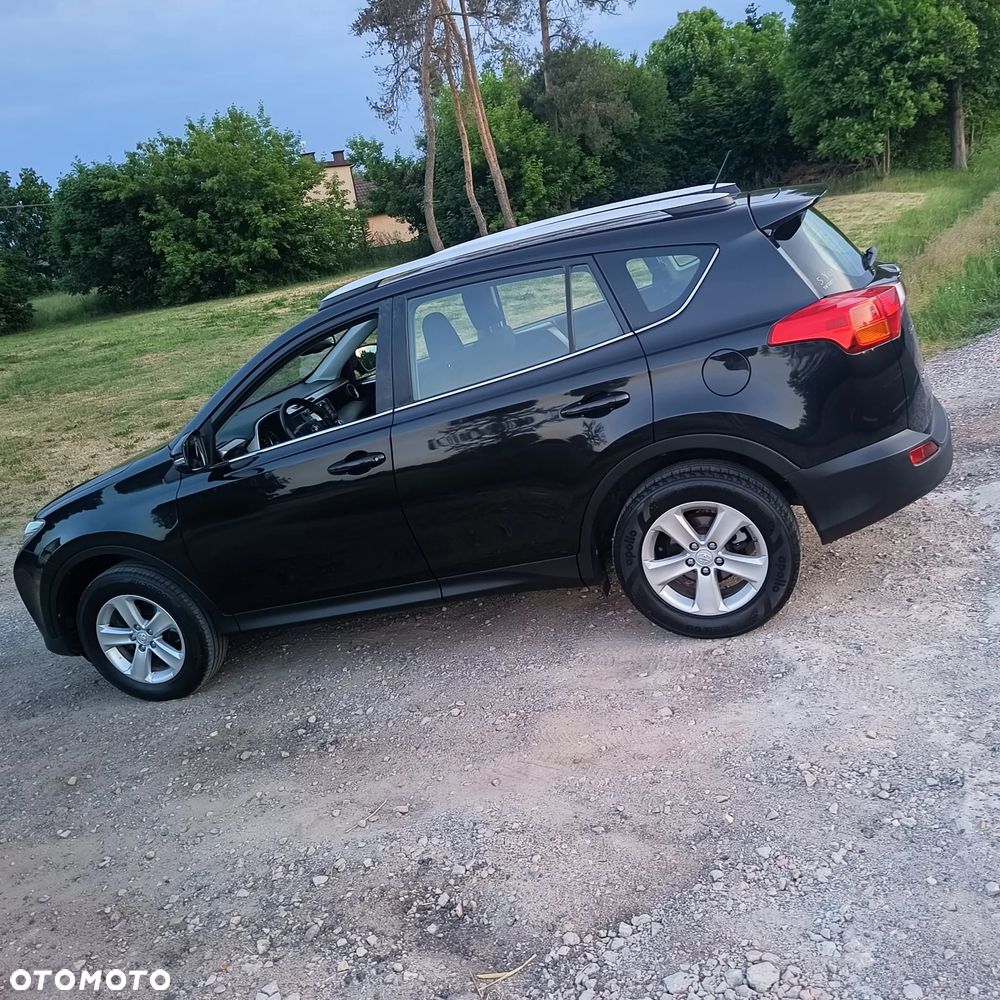Toyota RAV4 2.0 D-4D Active - 7