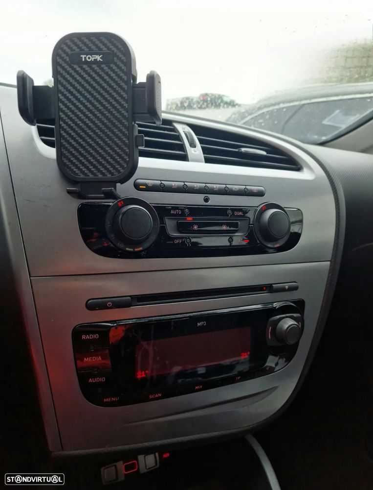 SEAT Leon 1.6 TDI Ecomotive Sport Start/Stop - 11