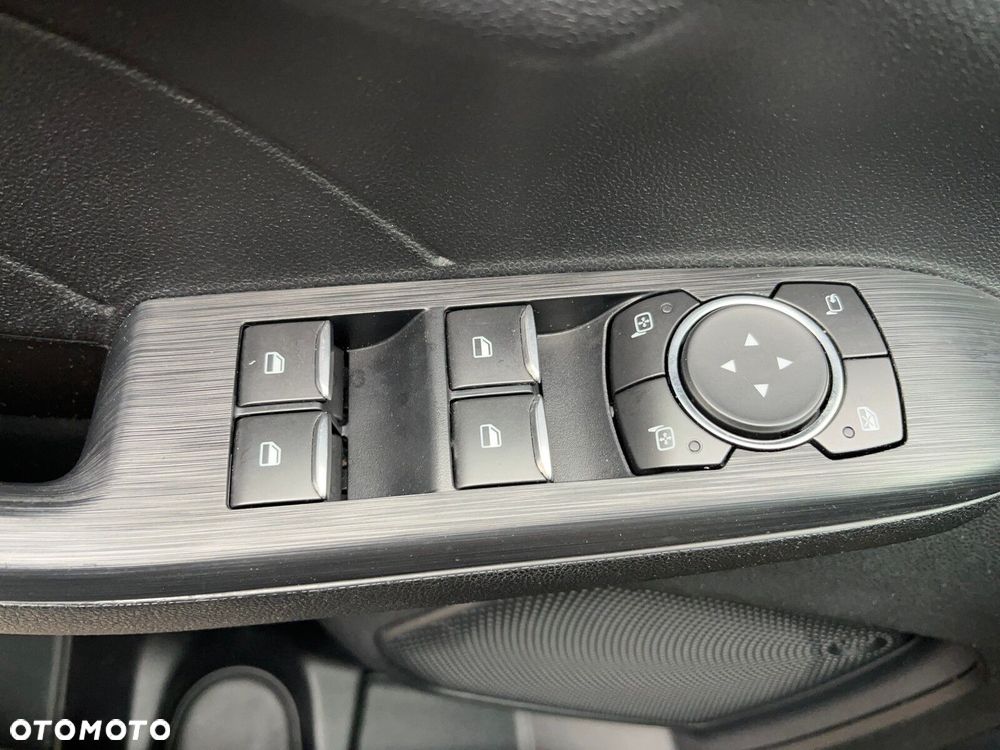 Ford Kuga 2.5P PHEV FWD Titanium - 10