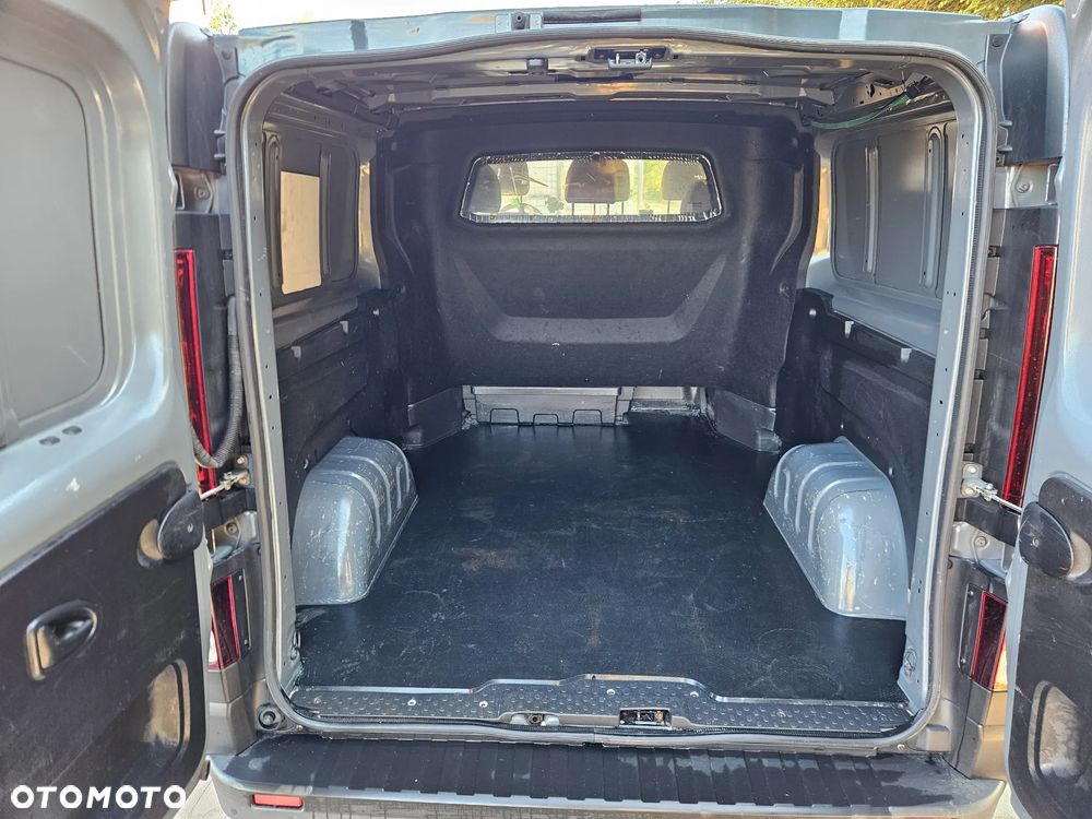 Renault Trafic 2.0 L2H1 HD Pack Clim (bryg.) - 24