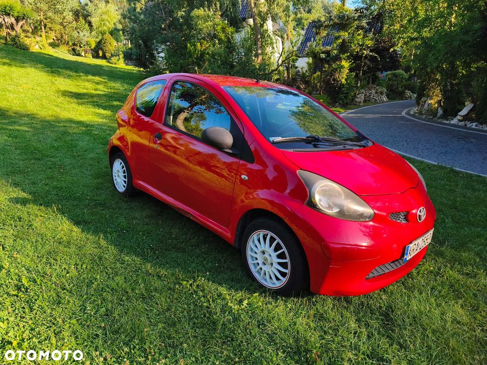 Toyota Aygo - 2