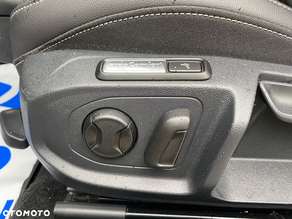 Volkswagen Arteon Shooting Brake 2.0 TDI SCR DSG - 19