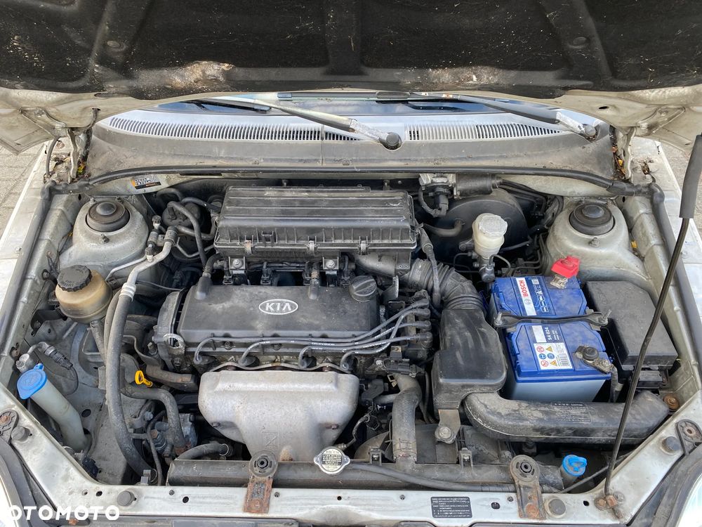 Kia Rio 1.3 RS (klm) - 31