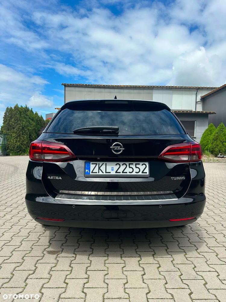 Opel Astra 1.4 T Elite - 10