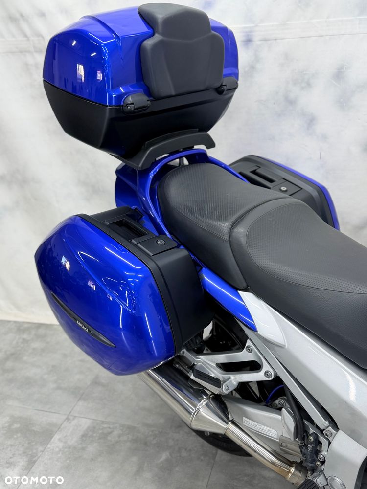 Yamaha FJR - 12