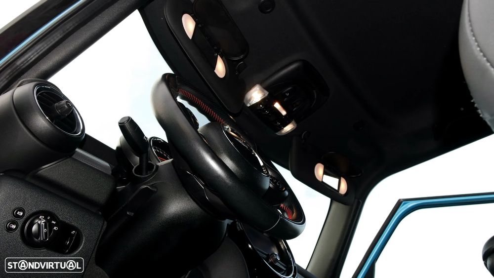 MINI 5 Portas Cooper D 4Business - 38