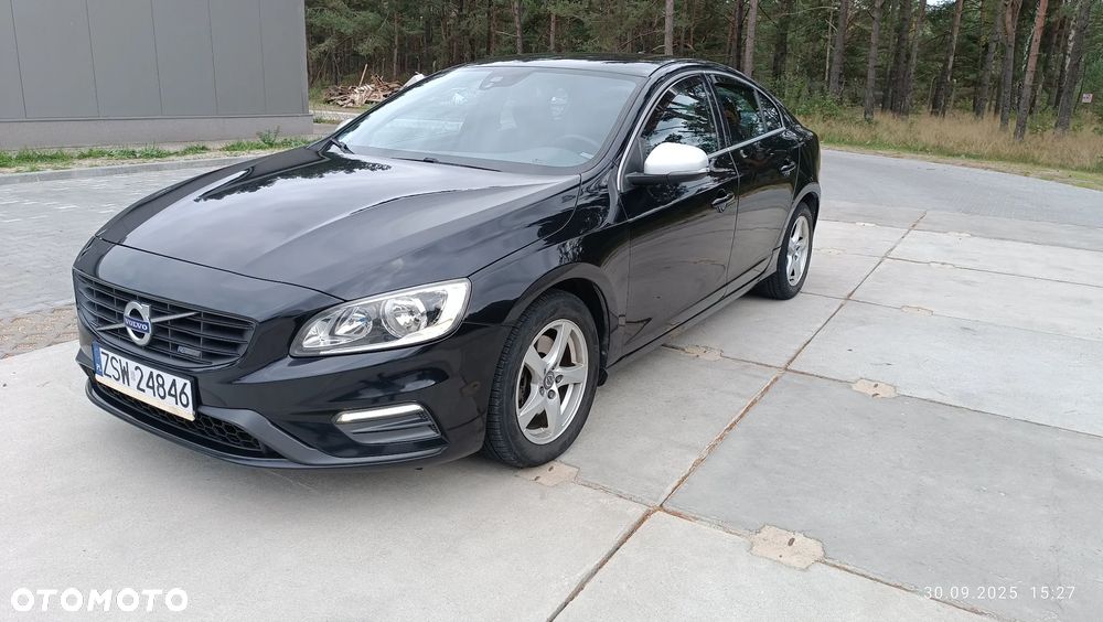 Volvo S60 D2 R-Design Momentum - 2