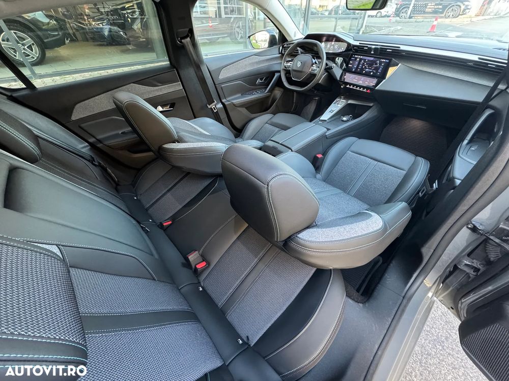 Peugeot 308 1.2 L PureTech Turbo S&S EAT8 Allure Pack - 10