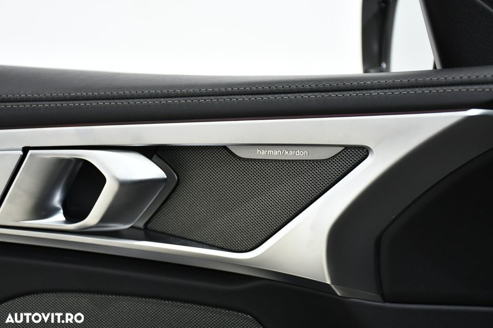 BMW M8 M850i xDrive AT - 21