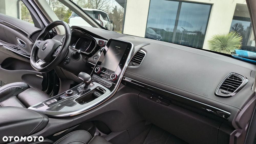 Renault Espace 1.6 dCi Energy Initiale Paris EDC 7os - 6