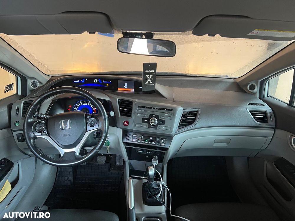 Honda Civic 1.8i Exec - 2