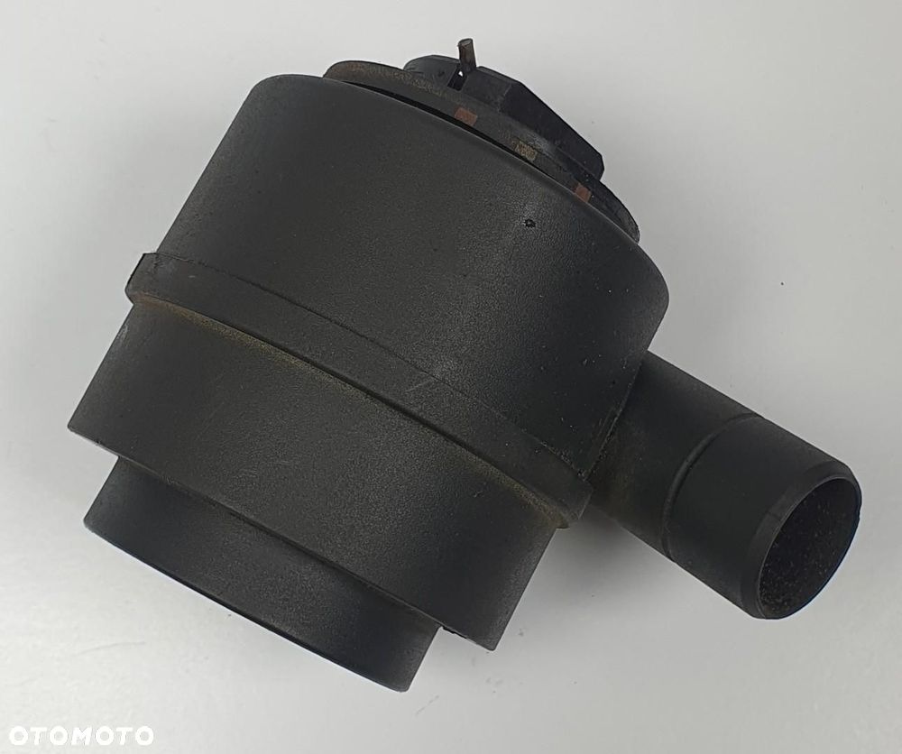 ODMA SEPARATOR VW GOLF IV 1.6 8V 06A103465B - 1