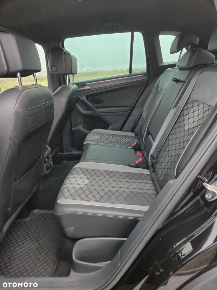 Volkswagen Tiguan 2.0 TDI SCR DSG R-Line - 20