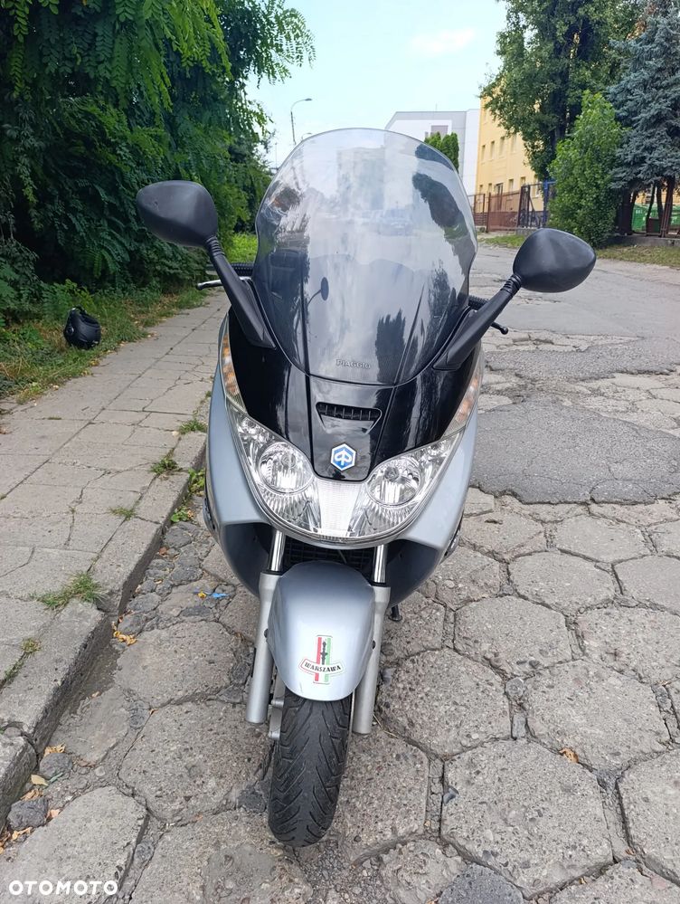 Piaggio X8 - 2
