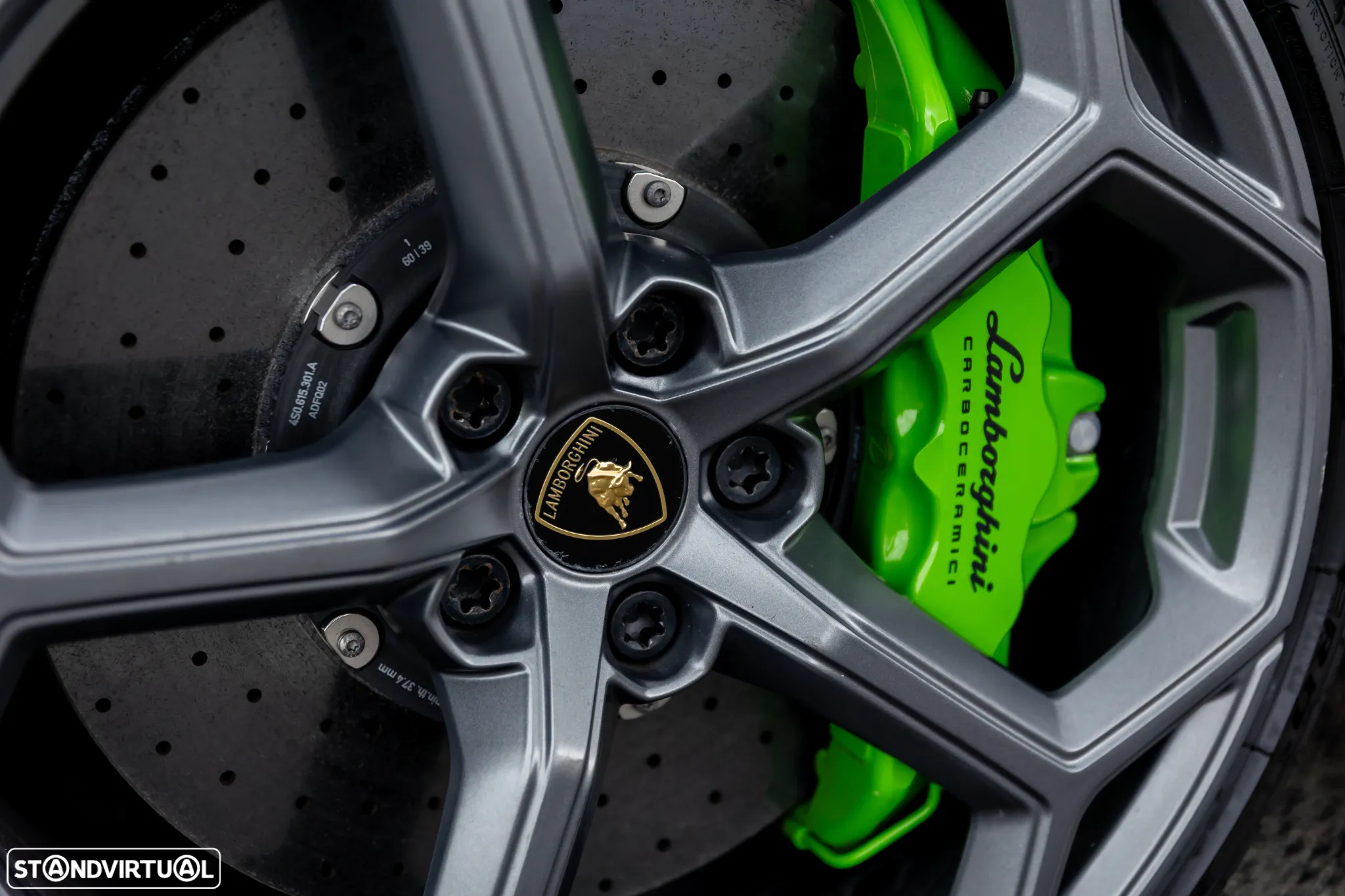 Lamborghini Huracán EVO - 11