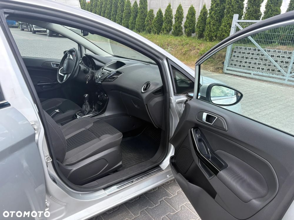 Ford Fiesta - 8