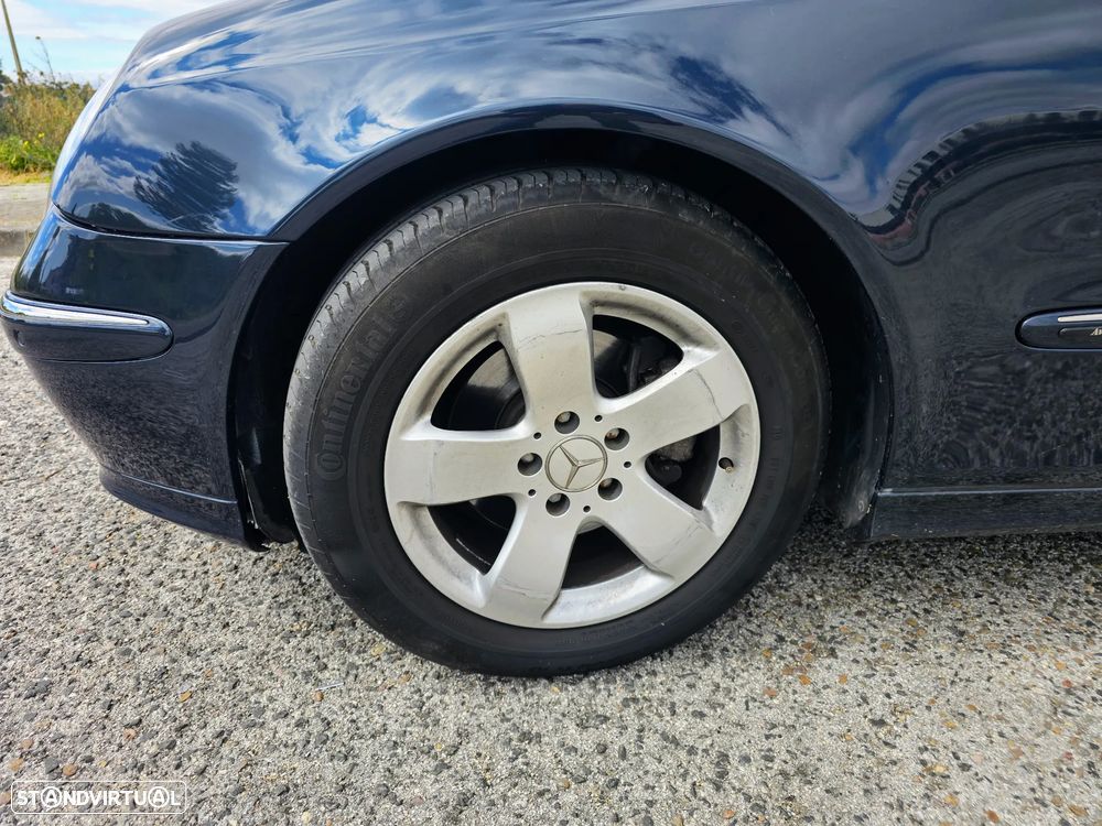 Mercedes-Benz E 220 CDI Auto Avantgarde - 3