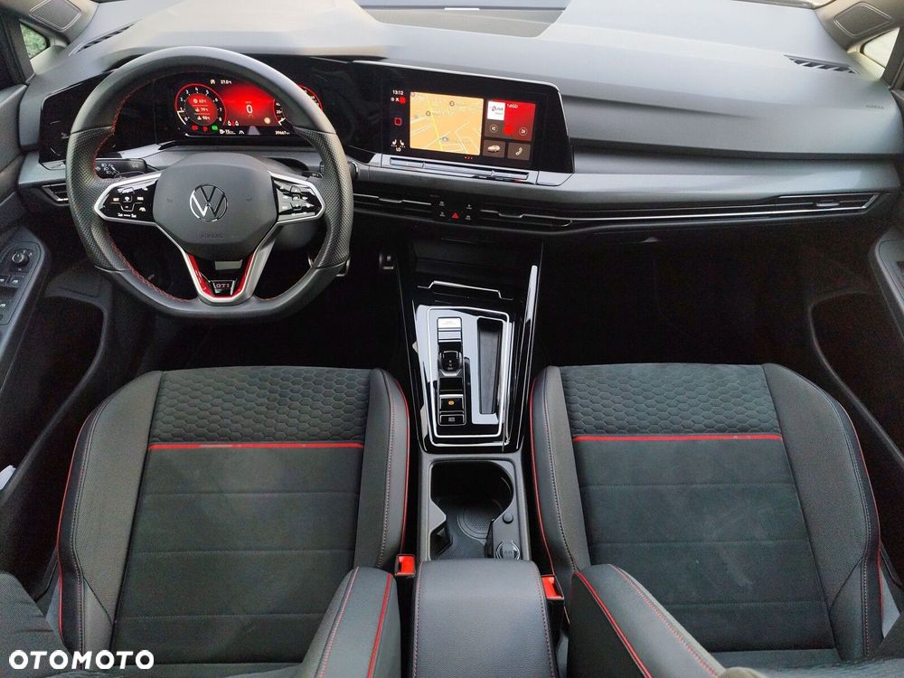 Volkswagen Golf - 13