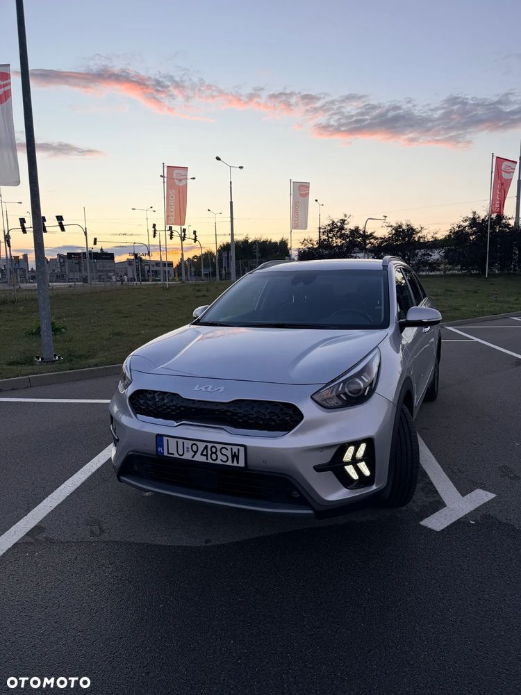 Kia Niro 1.6 GDI Plug-in Hybrid M - 1