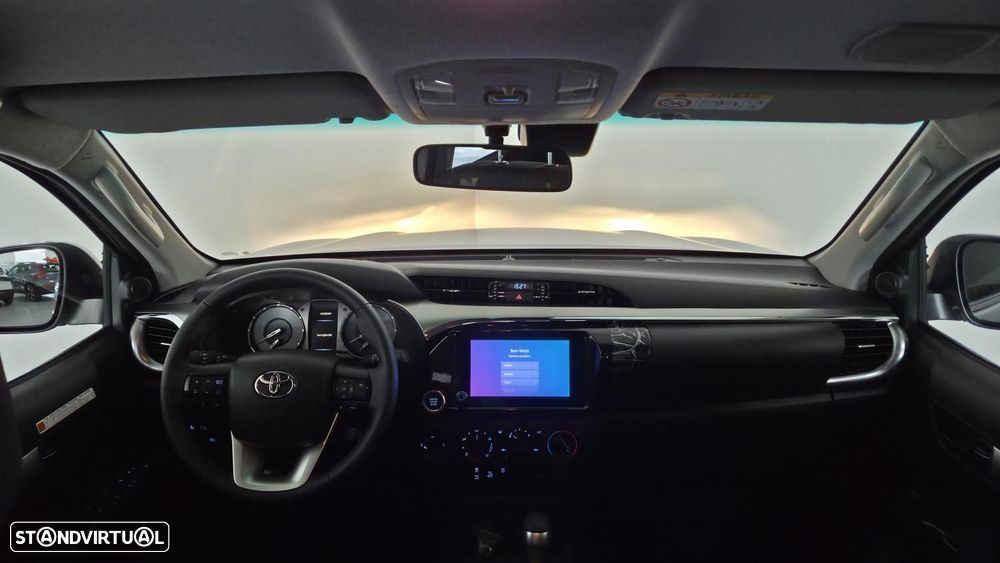 Toyota Hilux 2.4D 4x4 tracker 3L - 9