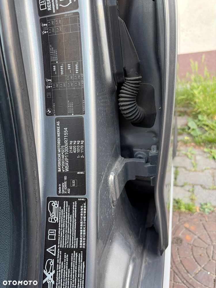 BMW X1 xDrive18d - 15