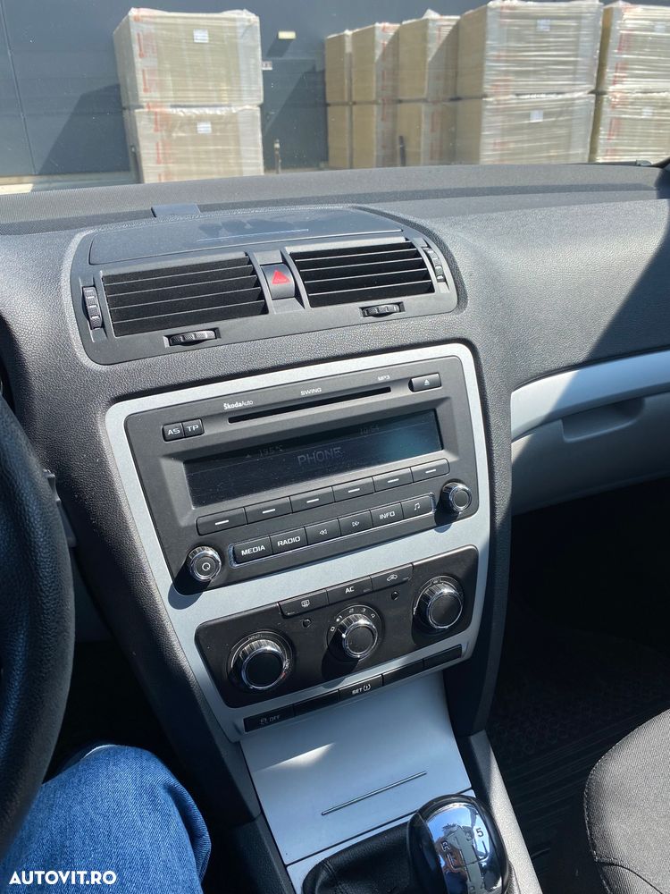 Skoda Octavia - 11