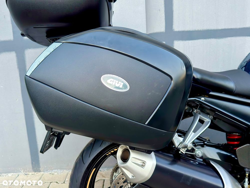 Yamaha FZ - 10