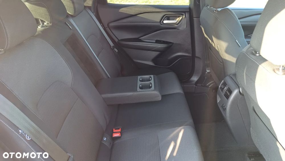 Nissan Qashqai 1.3 DIG-T MHEV Xtronic N-Connecta - 9