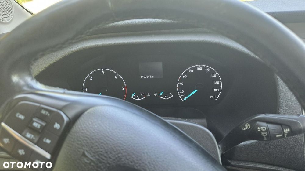 Ford Transit - 10