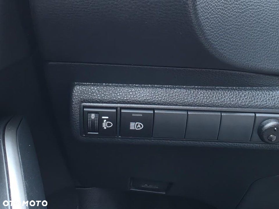 Toyota Corolla - 16