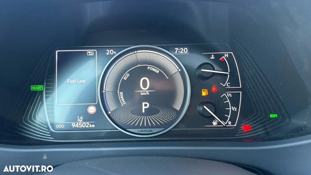 Lexus UX 250h FWD Executive - 18