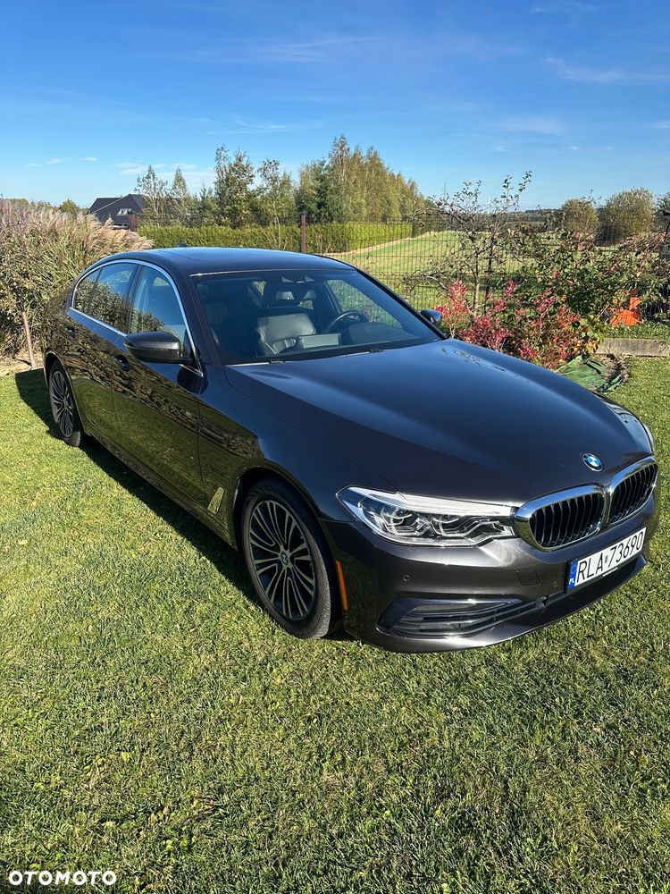 BMW Seria 5 540i xDrive Sport Line - 11