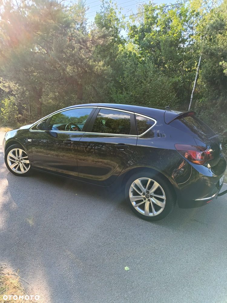 Opel Astra 1.4 T Sport - 8