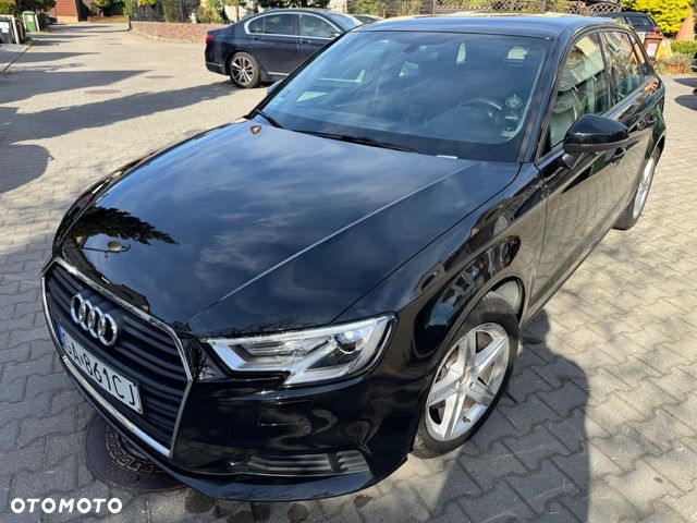 Audi A3 Sportback 1.5 TFSI S tronic - 11