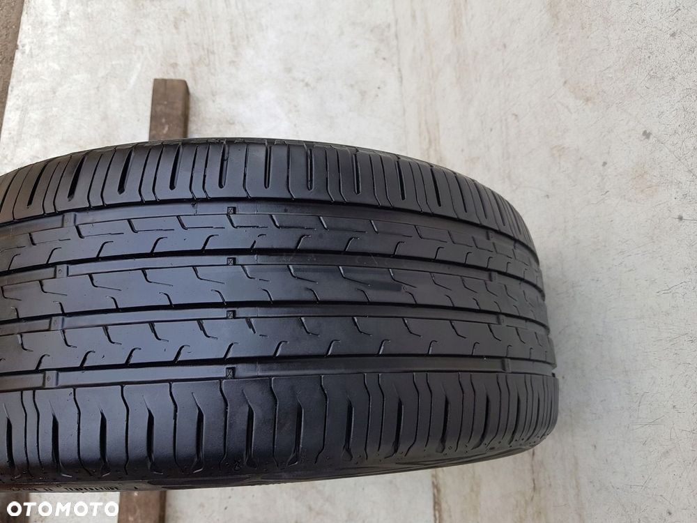 Continental EcoContact 6 225/40R18 92 Y 5,7mm. - 6