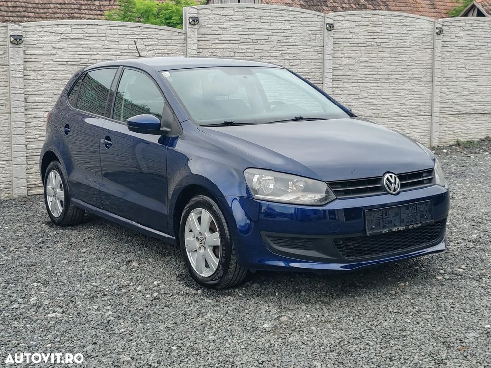Volkswagen Polo - 2