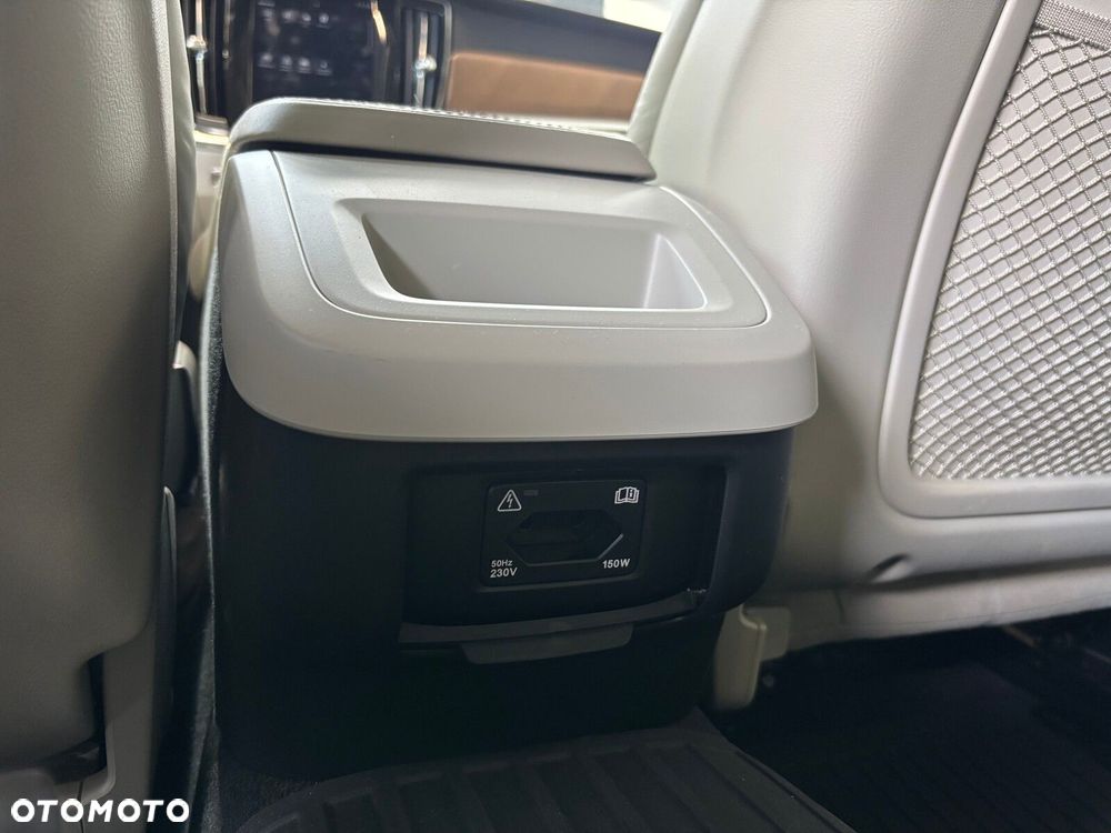 Volvo S90 - 30