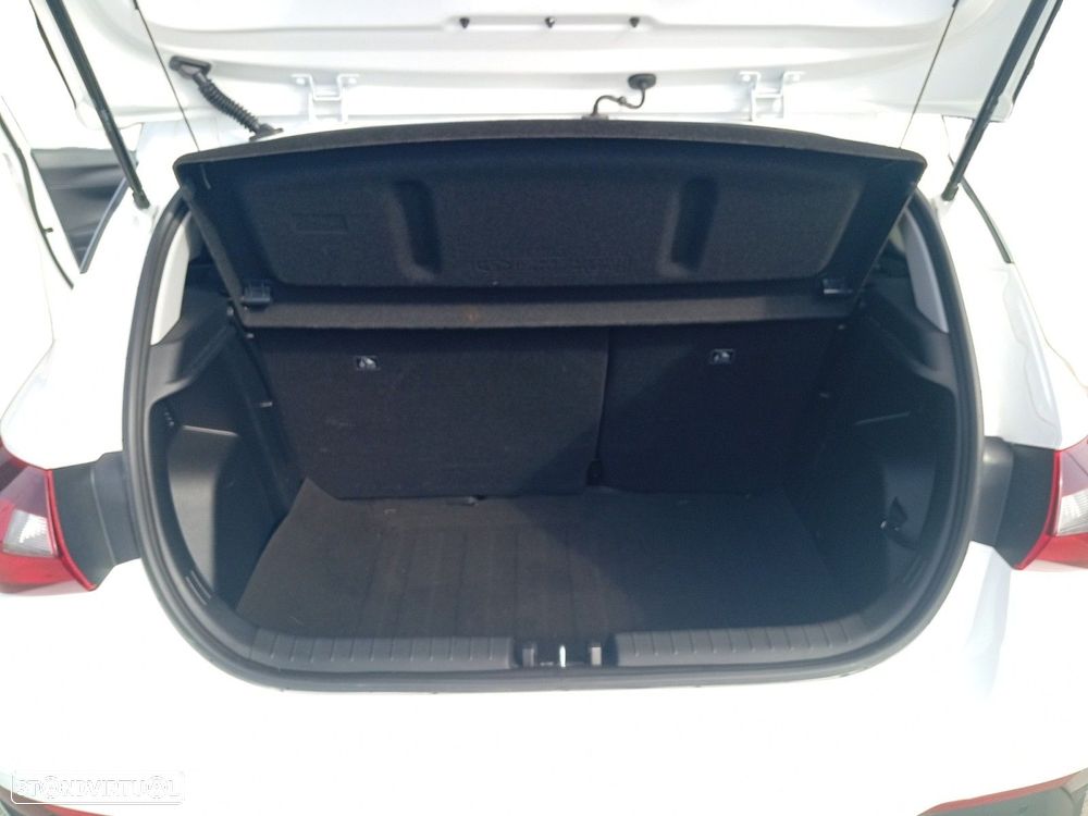 Hyundai i20 - 16