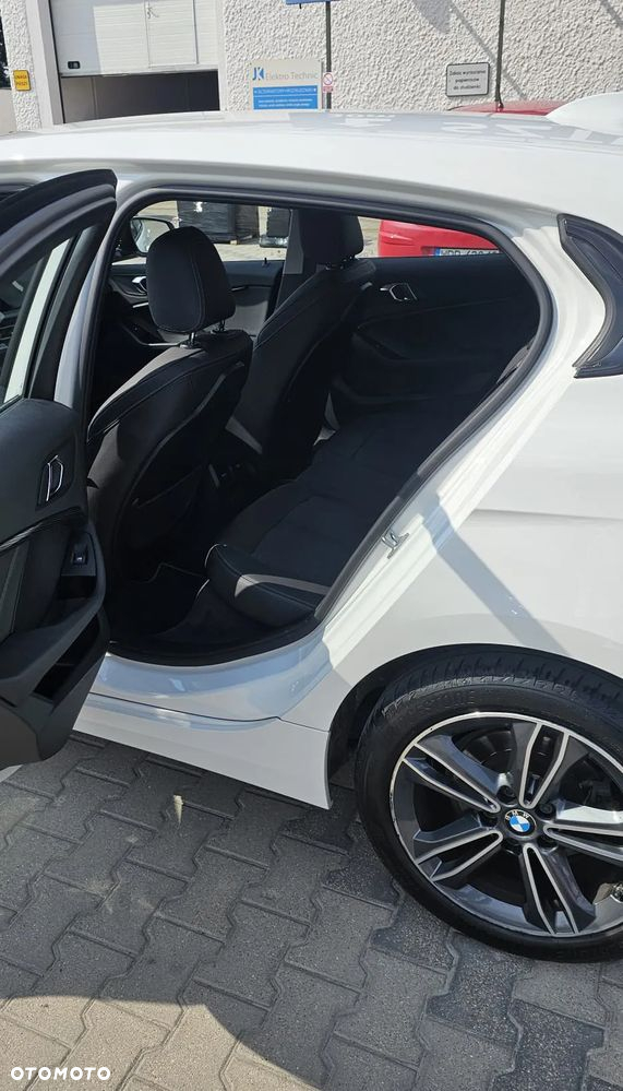 BMW Seria 1 118d - 11