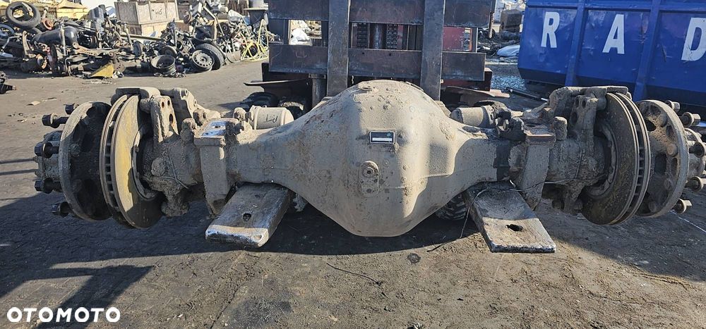 MOST TYLNY VOLVO FE 300 MS17X 1/529 MS 17X - 1