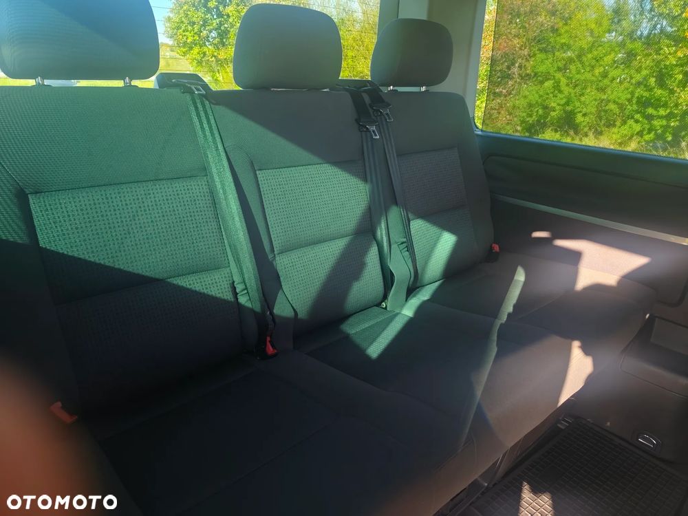 Volkswagen Multivan L1 Comfortline - 12