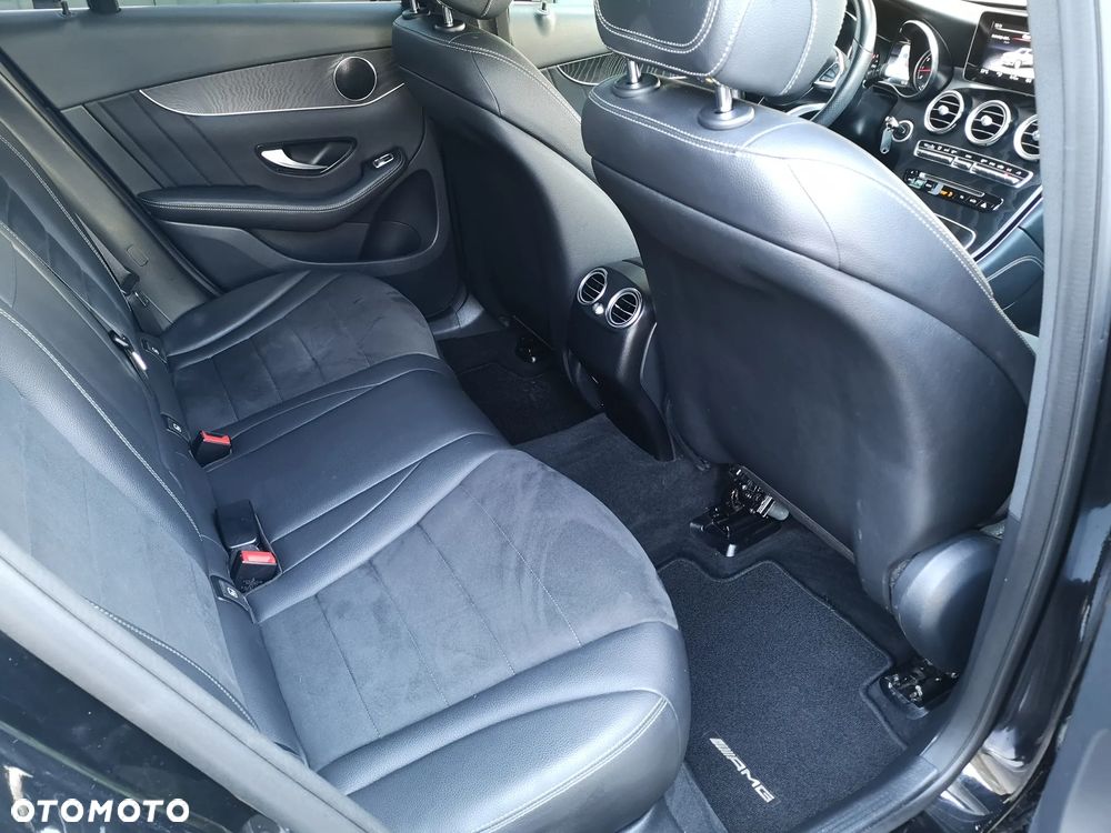 Mercedes-Benz GLC - 25