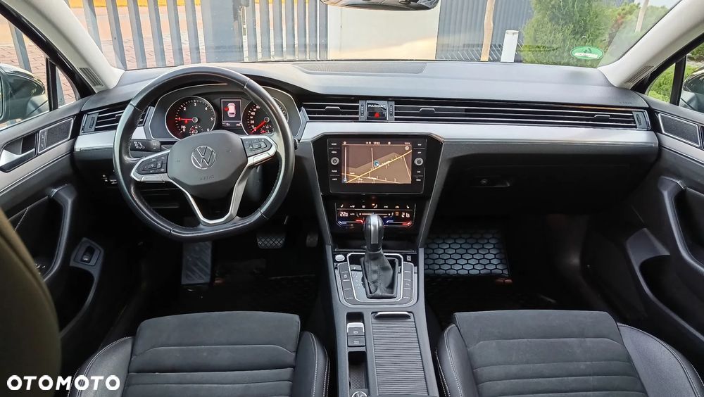 Volkswagen Passat - 19