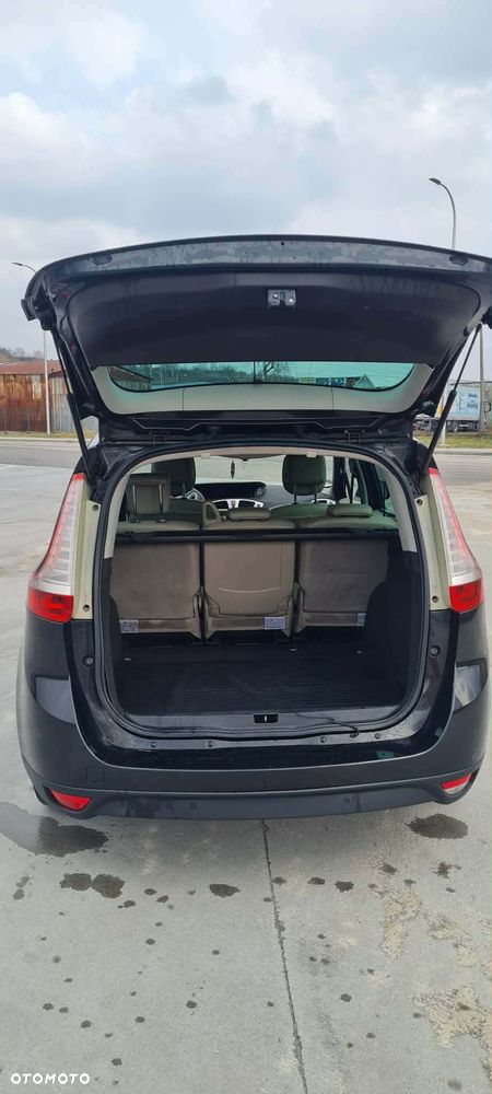 Renault Scenic 1.9 dCi Tech Run - 8