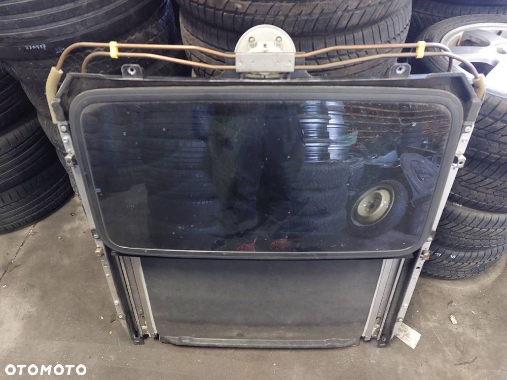 SZYBERDACH TOYOTA YARIS I HB 3D - 1